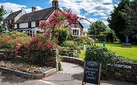 The Greyhound Inn And Hotel